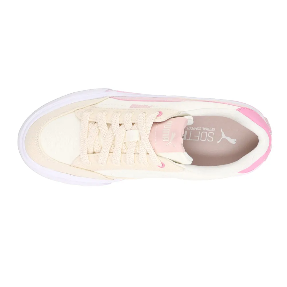 Court Classic Vulc Lace Up Sneakers