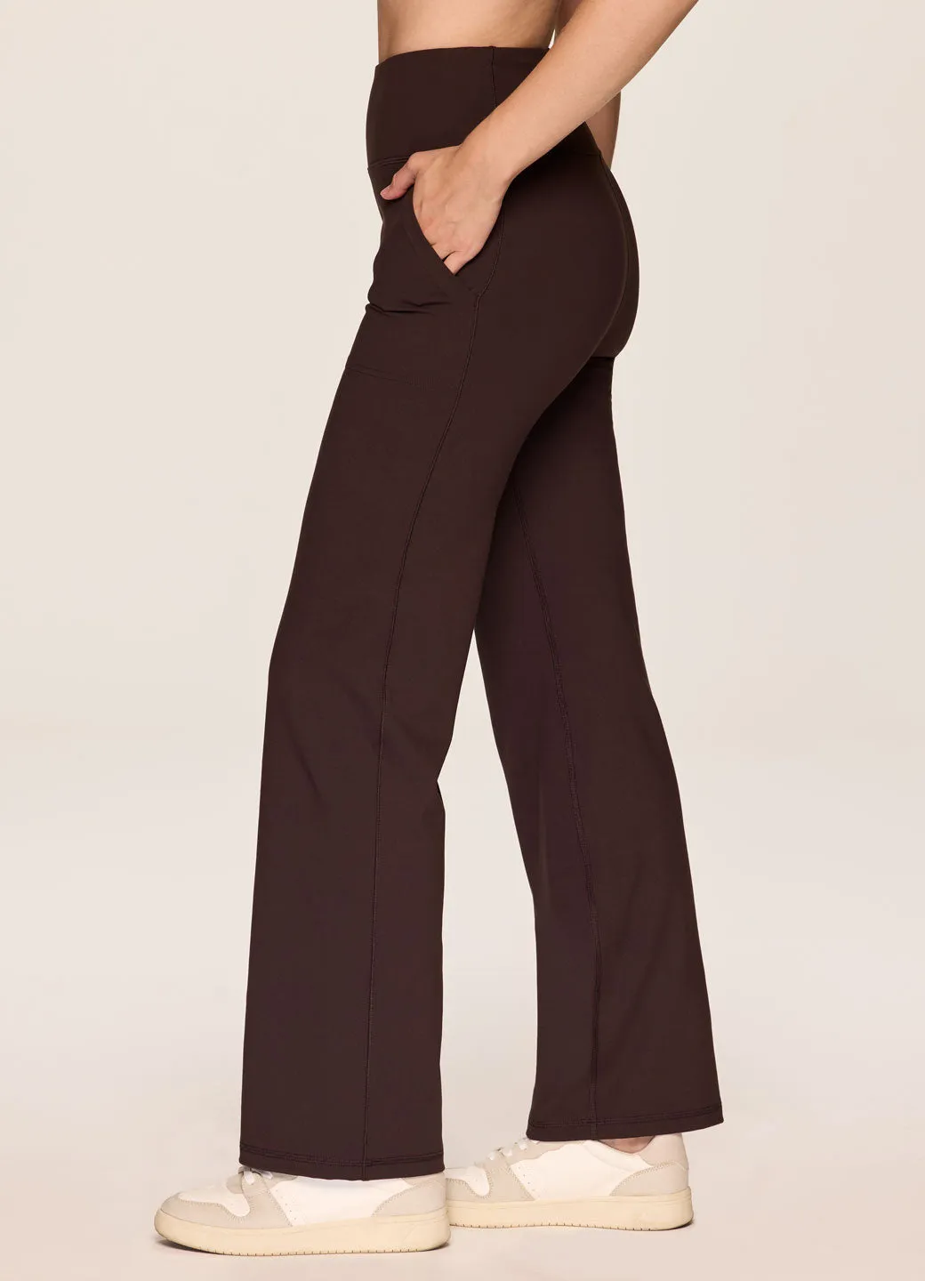 Easy Living Bootcut Pant