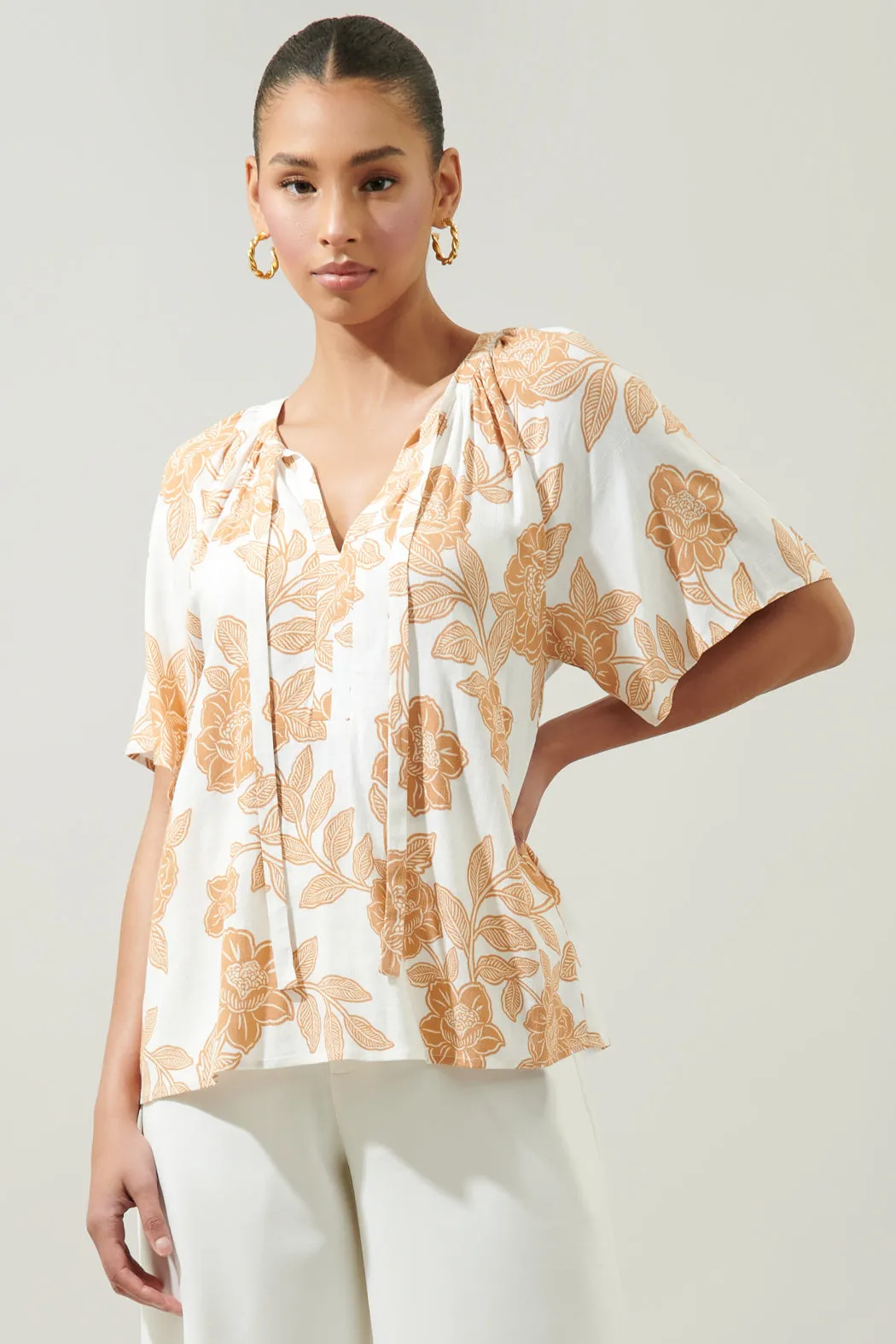 Essenna Floral Roxette Raglan Tie Neck Blouse