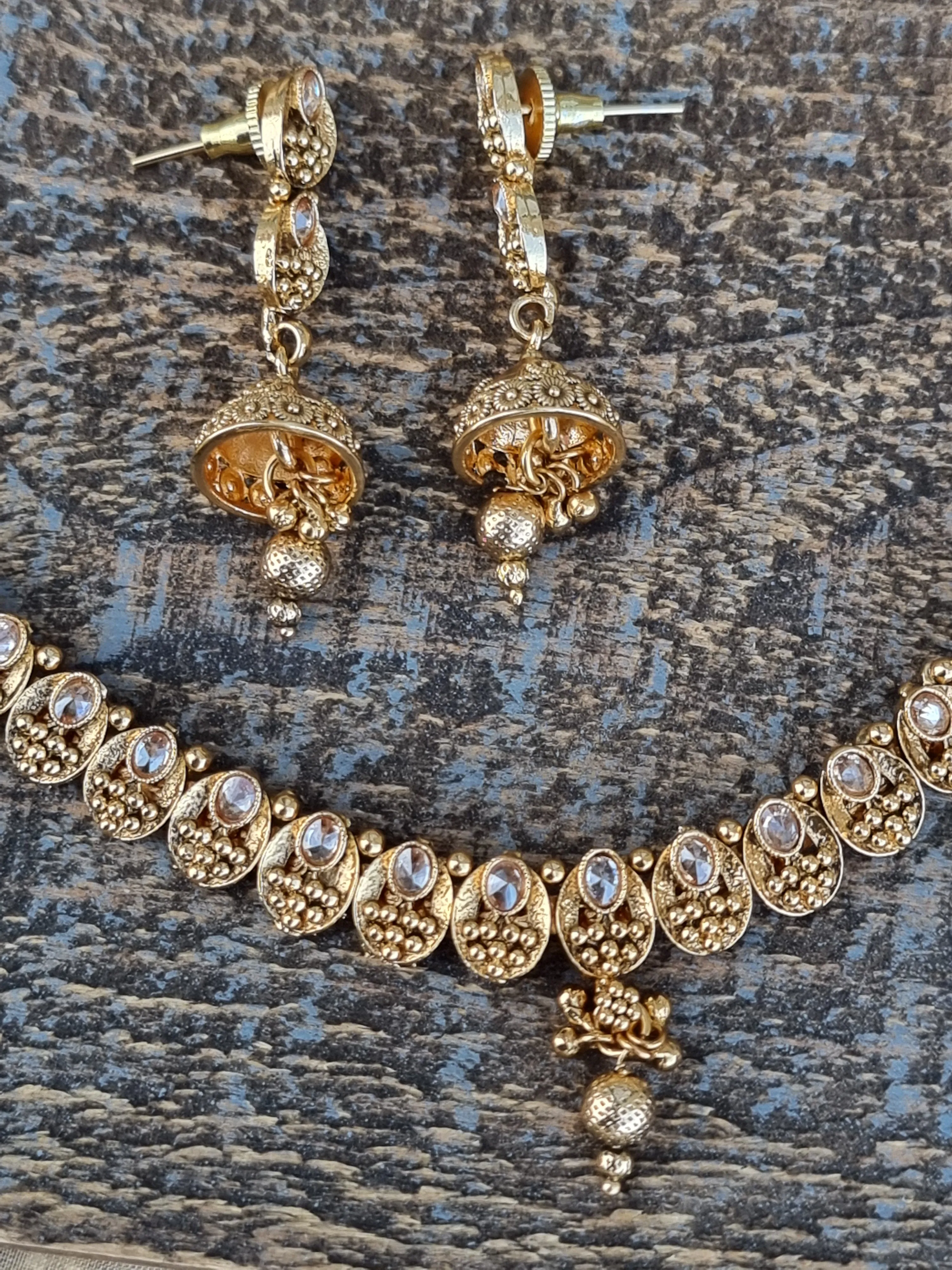 Gold plated Choker Necklace and Earrings set