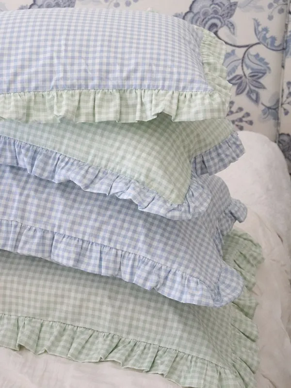 Green gingham frilly pillowcase