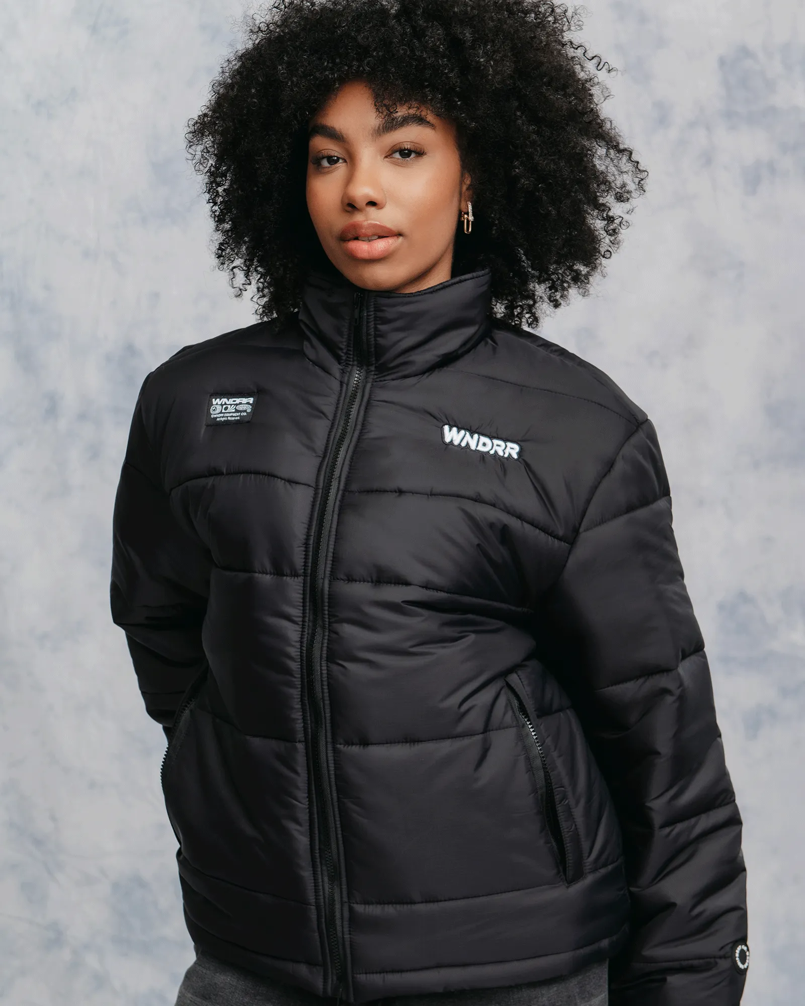 HALO PUFFER JACKET - BLACK