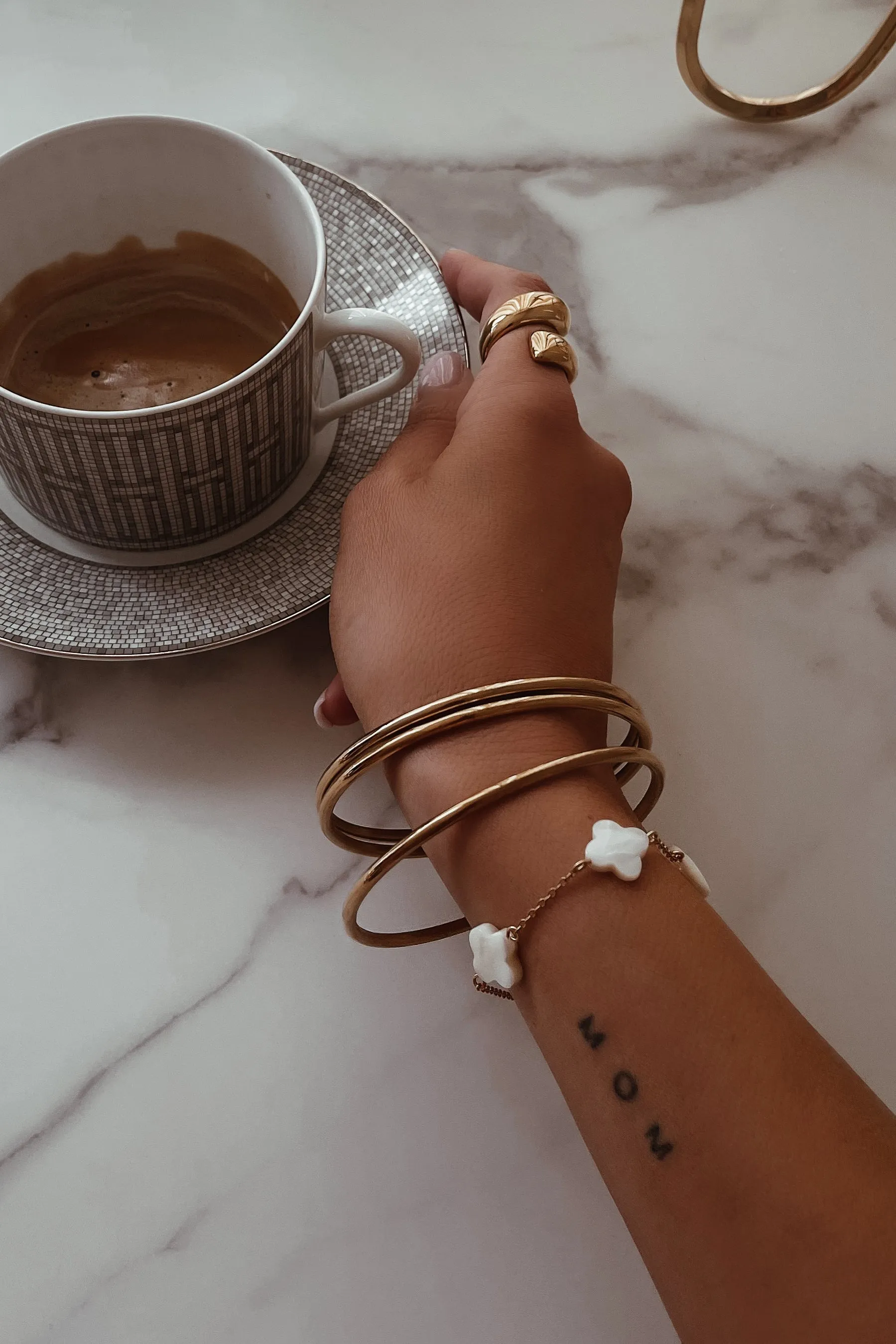 Lola Bangles