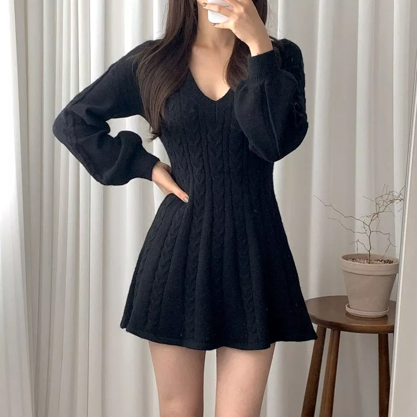 Long-Sleeve Cable-Knit Mini A-Line Sweater Dress ZR22