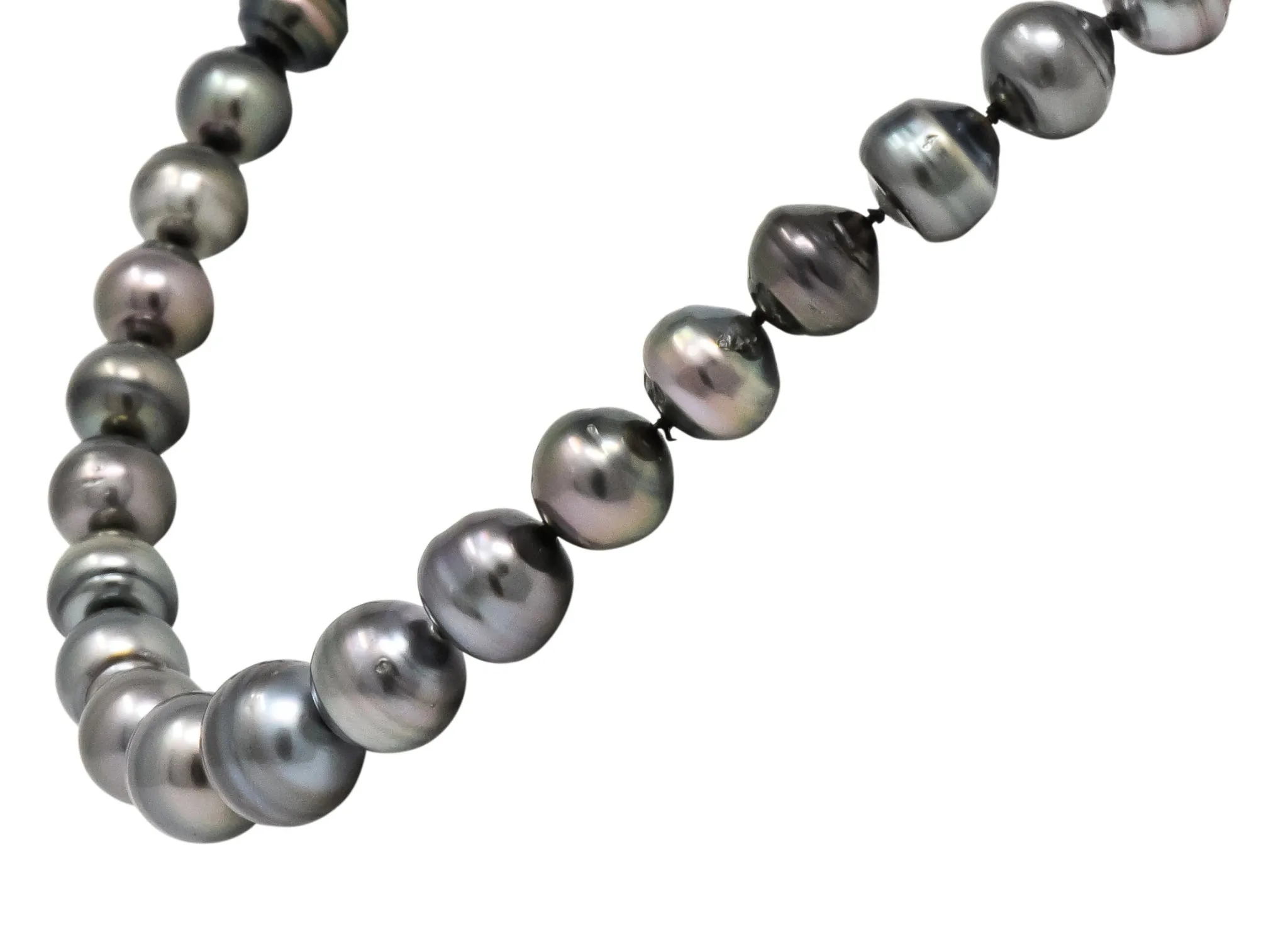 Mikimoto Contemporary Black Tahitian South Sea Pearl 18 Karat Gold Necklace