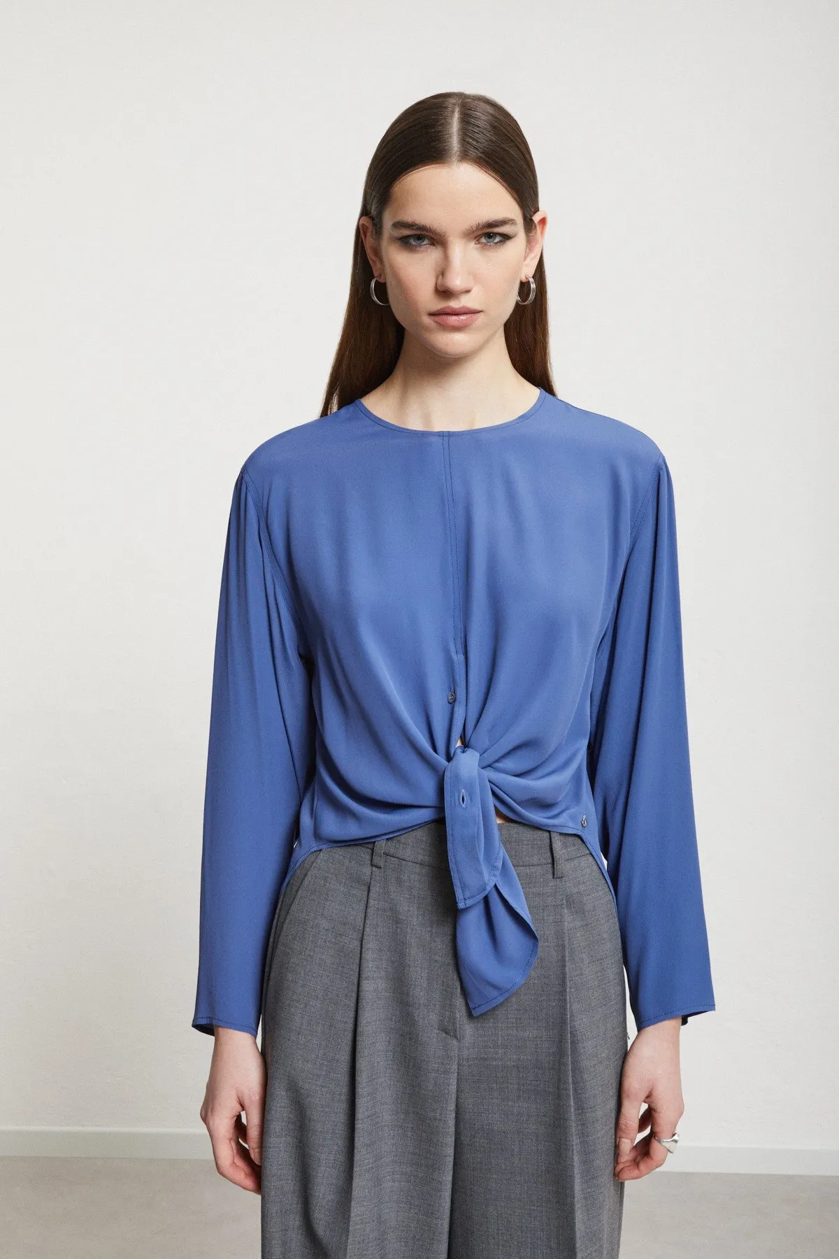 Silk-blend blouse with rounded bottom