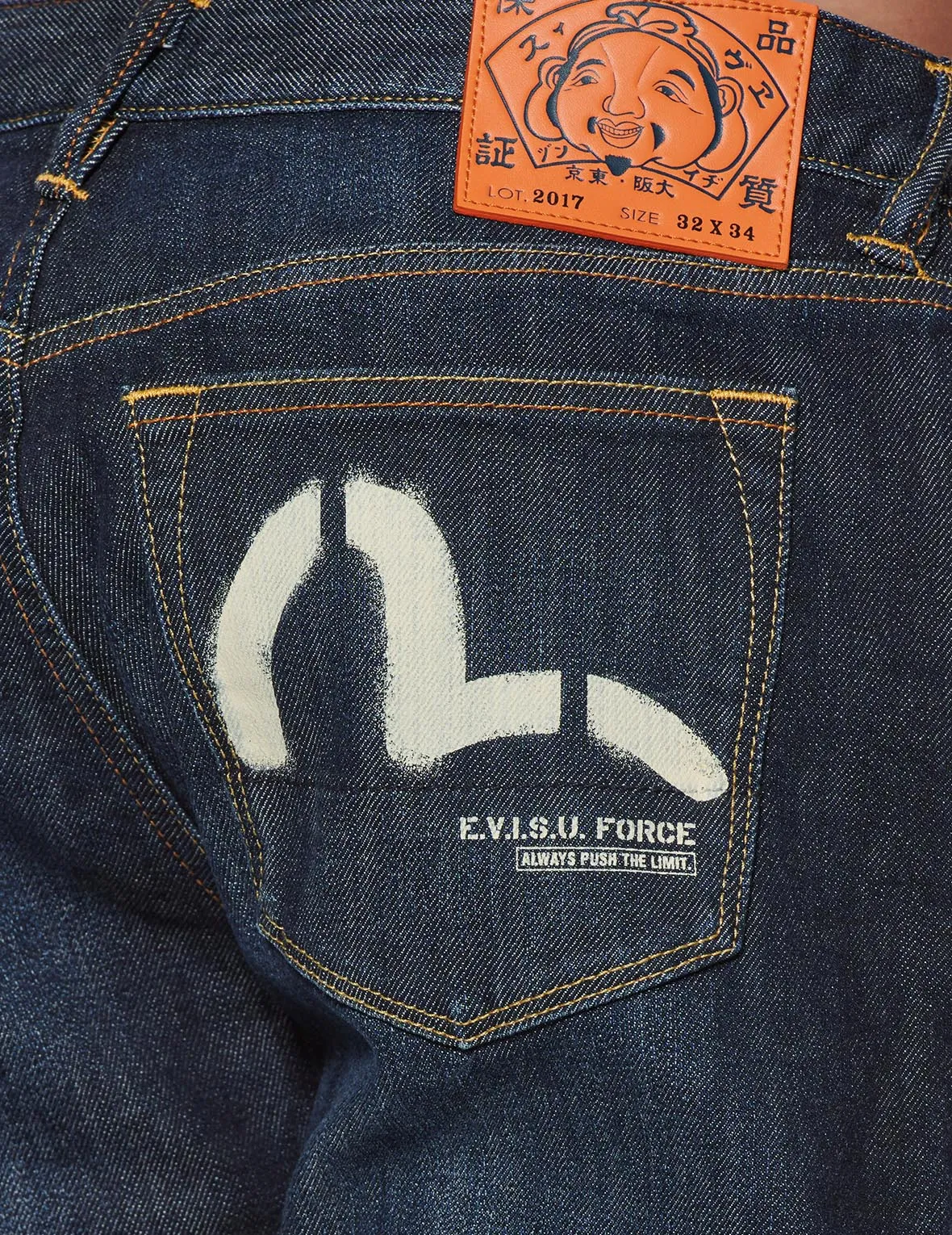 Stencil Seagull Carrot Fit Jeans 2017