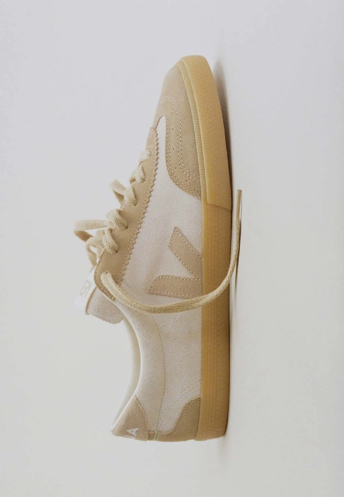 Volley Suede Sneakers - Natural Sahara/Natural